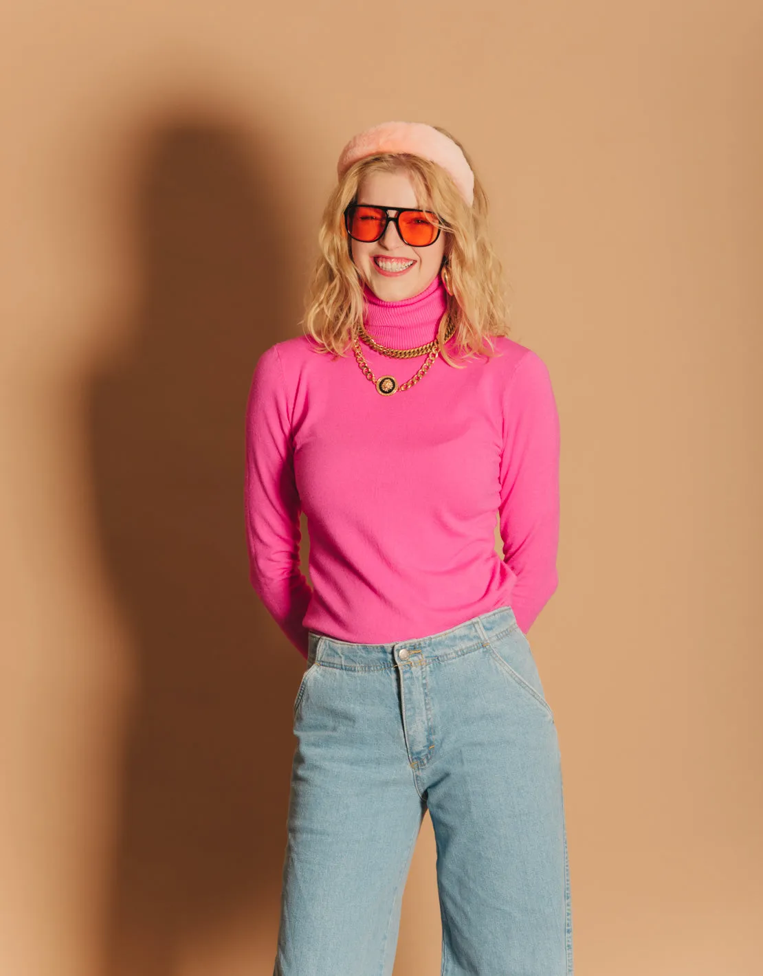 Elastic cashmere blend roll neck top