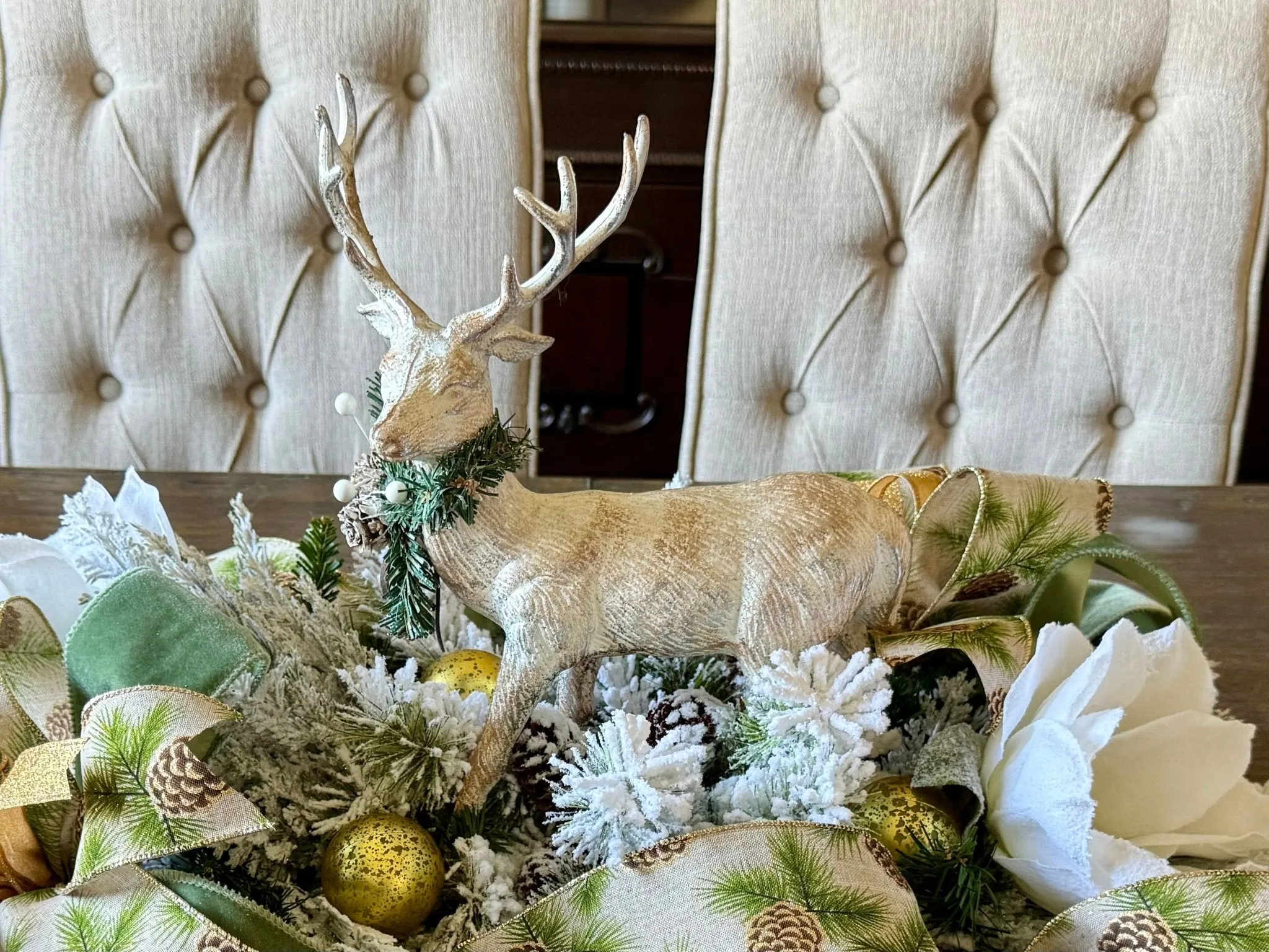 Elegant Christmas Centerpiece - Free Shipping
