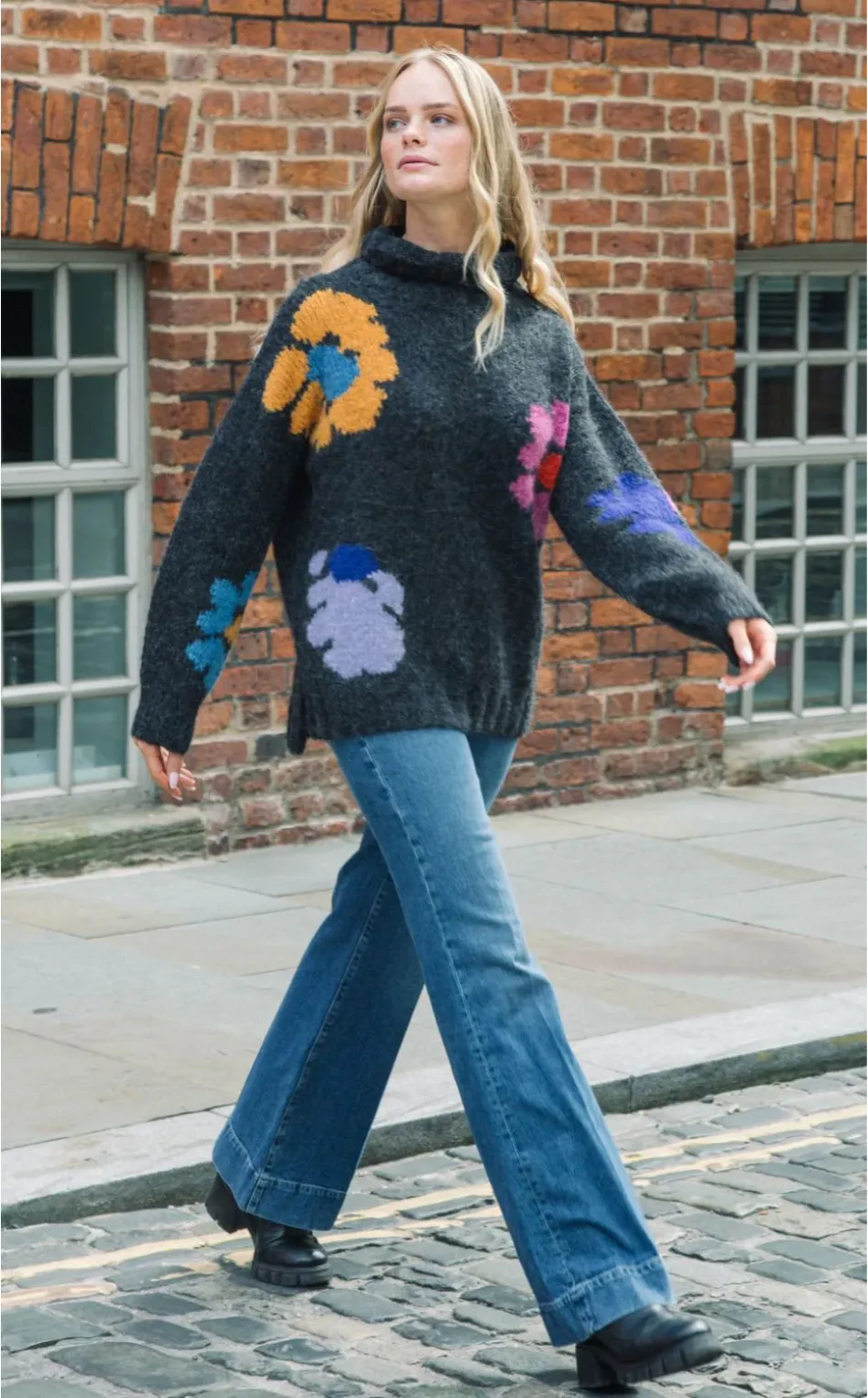 Mystique Flower Hand Knit Charcoal